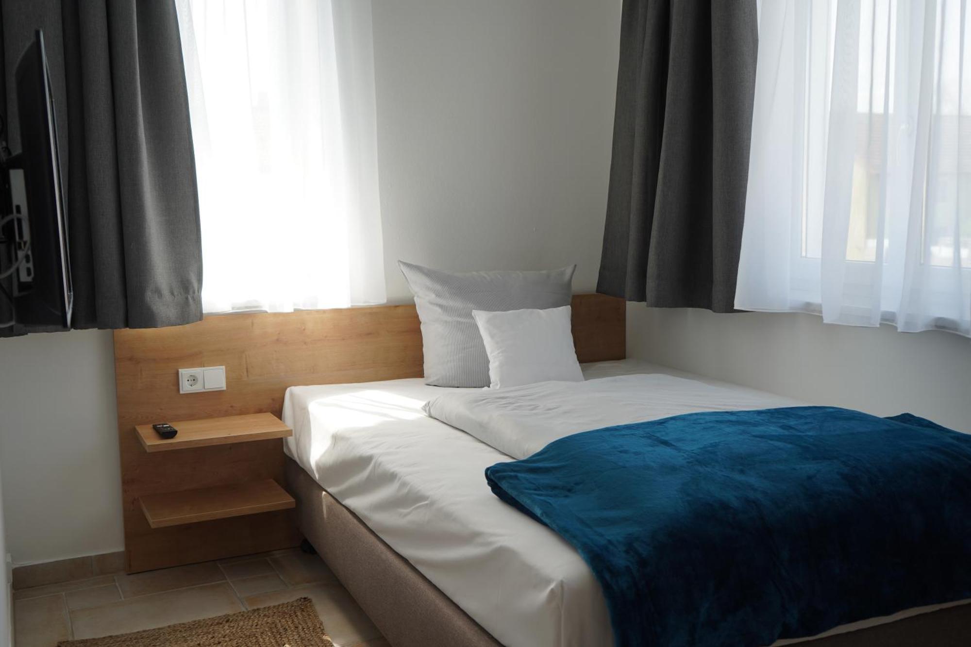 Eco Motel Wallersdorf Ngoại thất bức ảnh